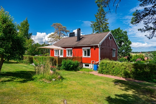 Villa i Lagga, Knivsta, Uppsala, Karlslund 164A