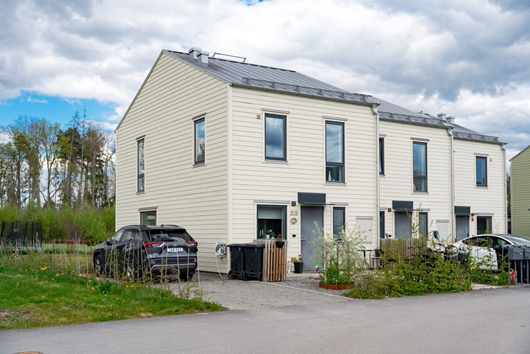 Bostadsrätt i Lindbacken, Uppsala, Vitmossvägen 229