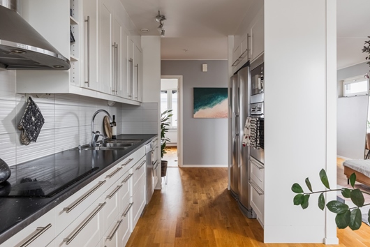 Bostadsrätt i Kapellgärdet, Uppsala, Råbyvägen 28