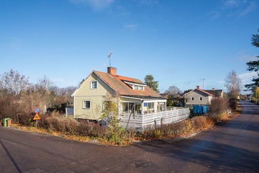 Villa i Heby, Uppsala, Härvstavägen 7