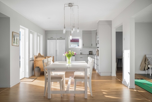 Villa i Burvik, Knutby, Uppsala, Enens väg 7