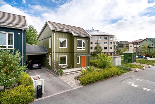 Radhus i Bäcklösa, Uppsala, Genetikvägen 36