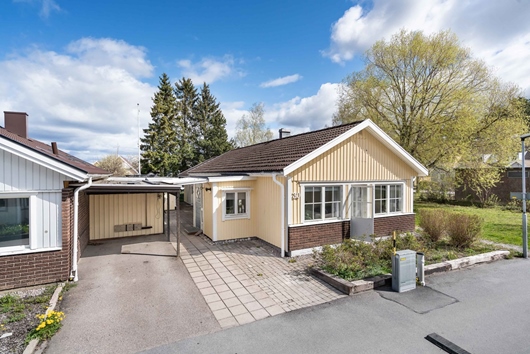 Villa i Nåntuna, Uppsala, Sävja, Nöthårsvägen 30