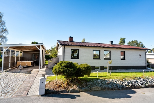 Villa i Östervåla, Uppsala, Heby, Dillners väg 5