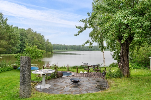 Villa i Morgongåva, Uppsala, Heby, Strandvägen 44