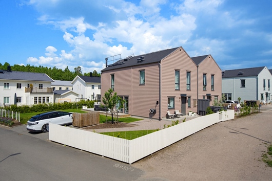 Radhus i Lindbacken, Uppsala, Lysmossvägen 5