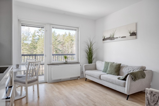 Bostadsrätt i Knivsta, Uppsala, Trunstavägen 5