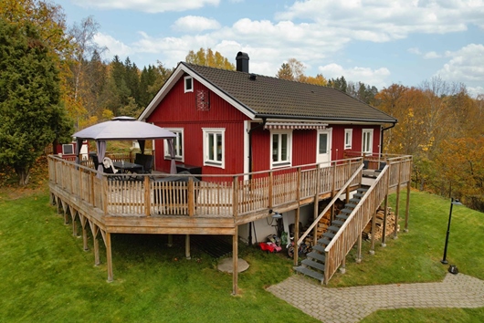 Villa i Huddinge, Stockholm, Hammardalsslingan 63