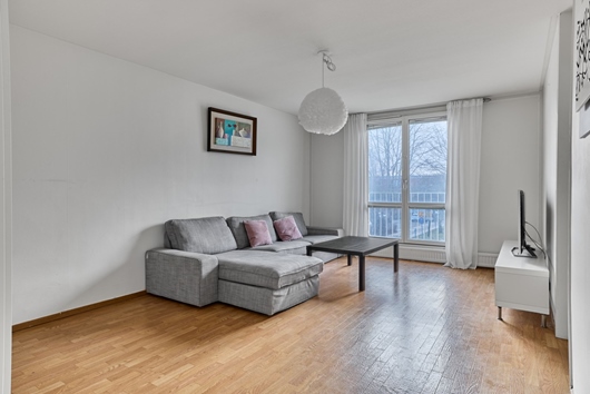 Bostadsrätt i Vårby, Stockholm, Huddinge, Lammholmsbacken 270