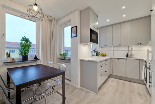 Bostadsrätt i Kvarnbergsplan, Huddinge, Stockholm, Solfagravägen 5