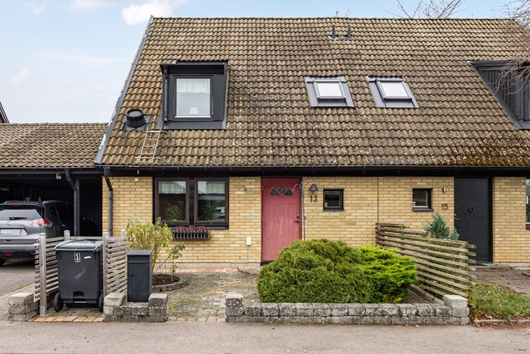 Radhus i Kyrkbyn, Staffanstorp, Skåne, Svärmarevägen 13