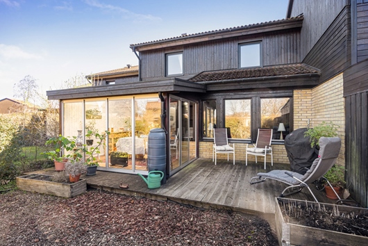 Radhus i Norra Vinstorp, Lomma, Skåne, Mullskuffegången 3