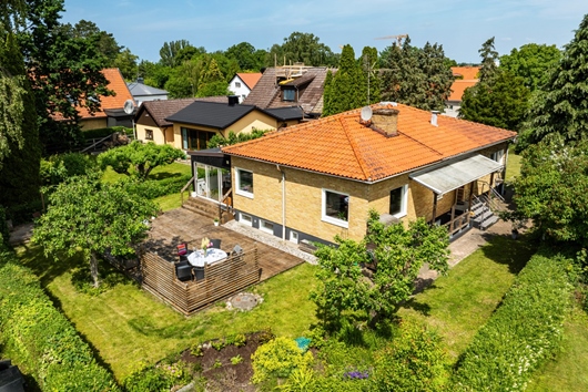 Villa i Gamla delen, Lomma, Skåne, Björkgatan 8