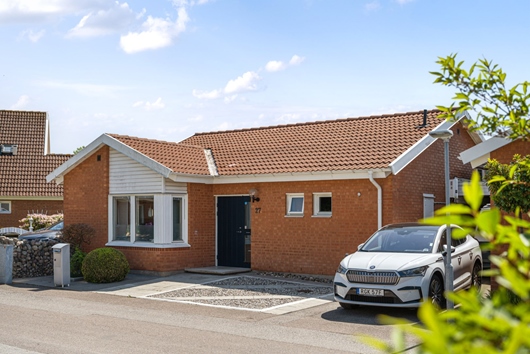 Villa i Lillevång, Lomma, Skåne, Krokåkersgatan 27