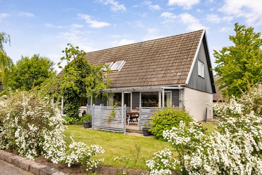 Villa i Åkarp, Skåne, Burlöv, Päronvägen 8