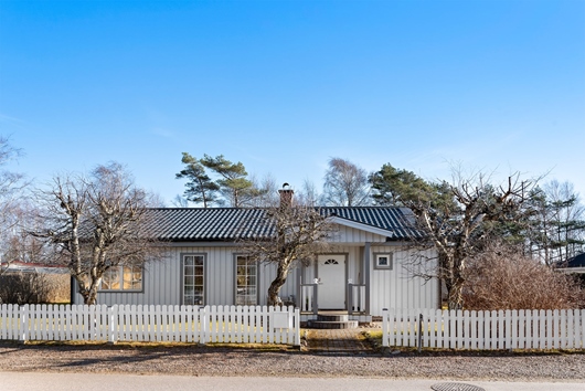 Fritidshus i Mellbystrand, Halland, Laholm, Kolonivägen 36