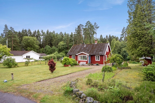 Fritidshus i Hishult, Halland, Laholm, Ramsjövägen 10