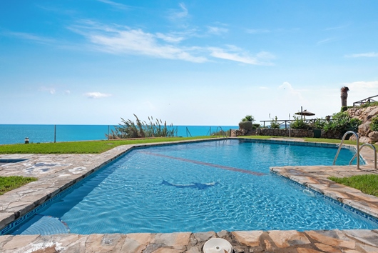 Radhus i Andalucía, La gaspara, Andalusien, Costa del sol occidental, Bahía Azul, Estepona Väst