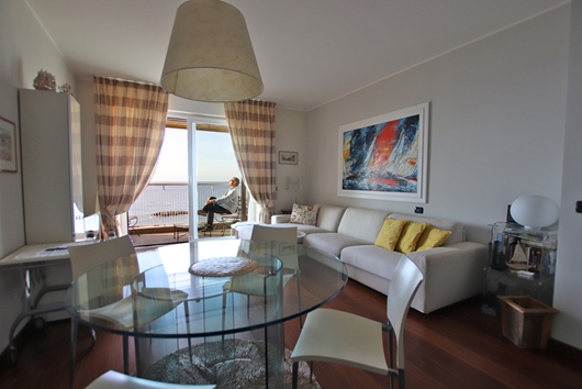 Ägarlägenhet i Liguria, Arma di taggia, Ligurien, Provincia di imperia, Via Sant'Erasmo, 1