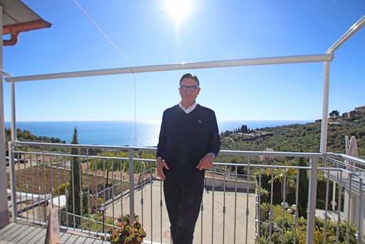 Ägarlägenhet i Liguria, Cipressa, Ligurien, Provincia di imperia, Via Giacomo Matteotti 18