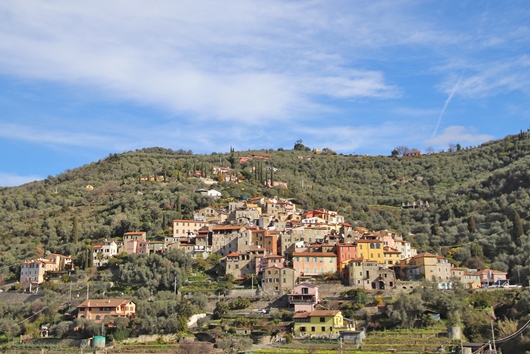 Ägarlägenhet i Liguria, Isolalunga, Ligurien, Provincia di imperia, Via San Michele 17