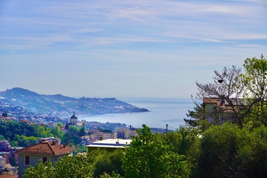 Ägarlägenhet i Liguria, Sanremo, Ligurien, Provincia di imperia, Via G. D'Annunzio 150