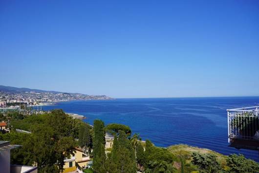 Ägarlägenhet i Liguria, Sanremo, Ligurien, Provincia di imperia, Corso Guglielmo Marconi 304