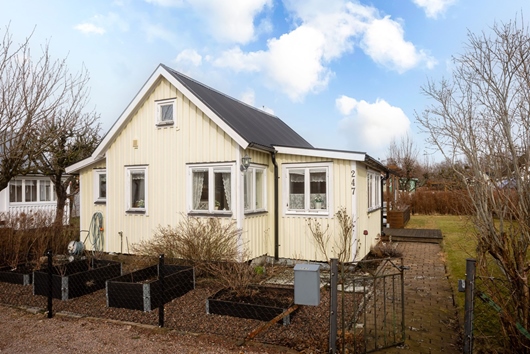 Fritidshus i Askim- Välenkolonin nedre, Göteborg, Västra Götaland, Gulsporregången 247