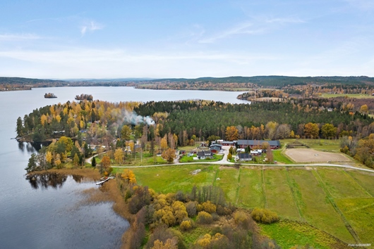 Gods och gårdar i Nora, Örebro, Nedre Alntorp 208 mfl