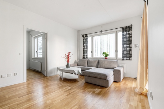 Bostadsrätt i Rågsved, Bandhagen, Stockholm, Rågsvedsvägen 95