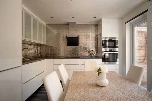 Radhus i Alby, Norsborg, Stockholm, Botkyrka, Enskiftesvägen 31