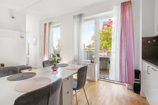 Bostadsrätt i Alby, Norsborg, Stockholm, Botkyrka, Tingstorget 1