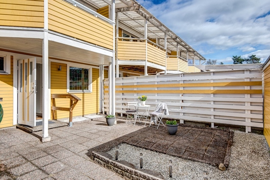 Radhus i Tumba - Storvreten, Stockholm, Botkyrka, Grytstigen 11