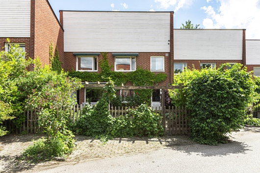 Radhus i Möllevången, Lund, Skåne, Möllevångsvägen 87