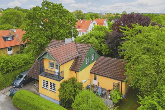 Villa i Planetstaden, Lund, Skåne, Vegagatan 19