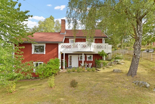 Villa i Barkarby, Järfälla, Stockholm, Oxelvägen 1
