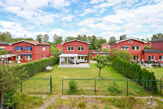 Villa i Viksjö, Järfälla, Stockholm, Kartvägen 14