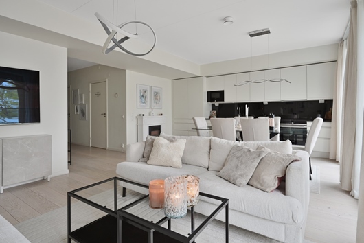 Bostadsrätt i Barkarbystaden, Järfälla, Stockholm, Karlslundsvägen 10