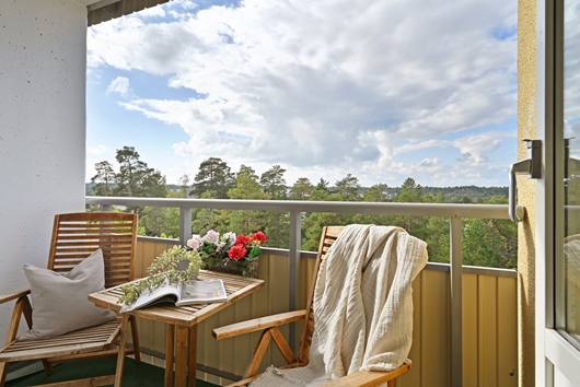 Bostadsrätt i Kallhäll, Järfälla, Stockholm, Lädersättravägen 103