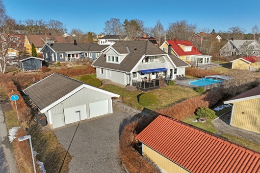 Villa i Västra Jakobsberg, Järfälla, Stockholm, Skymningsvägen 12