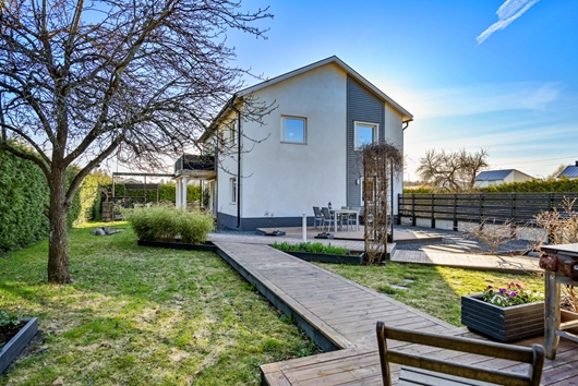 Villa i Skälby, Järfälla, Stockholm, Österdalsvägen 7