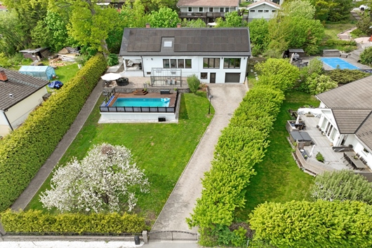 Villa i Stäket, Järfälla, Stockholm, Almarevägen 15