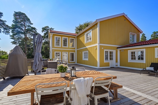 Villa i Barkarby, Järfälla, Stockholm, Häggvägen 14
