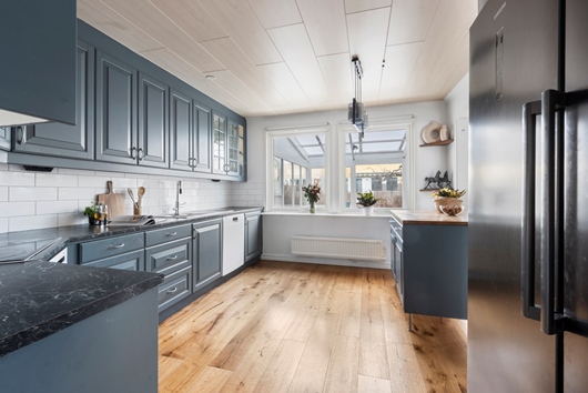 Radhus i Hässelby Norra Villastad, Stockholm, Lingonrisgränd 40