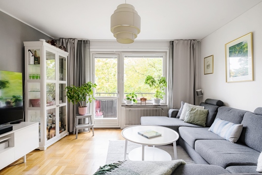 Bostadsrätt i Vällingby Centrum, VÄLLINGBY, Stockholm, Vittangigatan 35