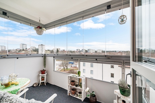 Bostadsrätt i Vällingby Centrum, VÄLLINGBY, Stockholm, Skattegårdsvägen 63, 55+boende