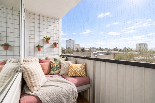 Bostadsrätt i Vällingby Centrum, VÄLLINGBY, Stockholm, Mörsilsgatan 8