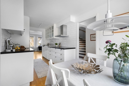 Bostadsrätt i Tureberg, Sollentuna, Stockholm, Frejavägen 54