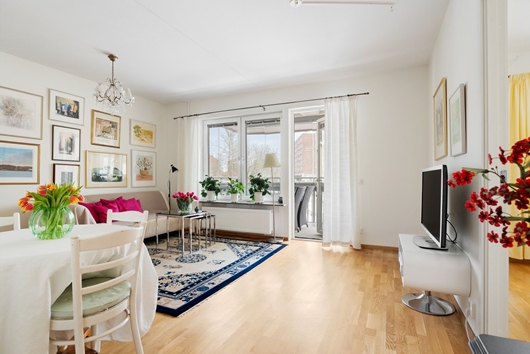 Bostadsrätt i Sollentuna Centrum, Stockholm, Sollentunavägen 168