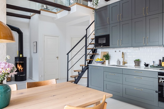 Bostadsrätt i Gamla Råsunda, Solna, Stockholm, Råsundavägen 125